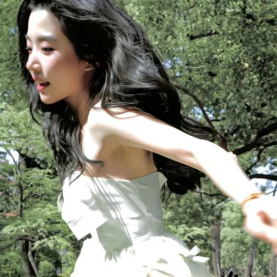 橙色女孩